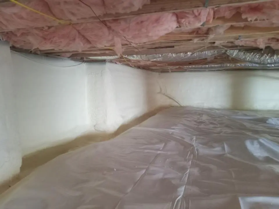 Crawl space encapsulation with closed-cell spray foam for Roof Maintenance in Sandy